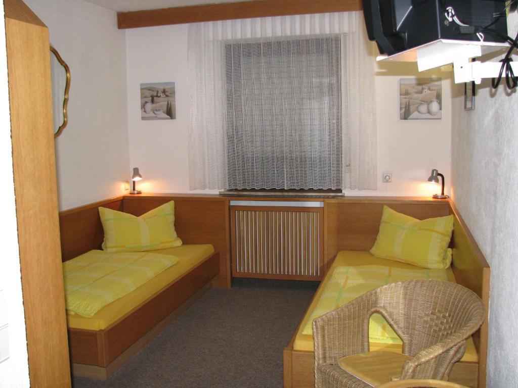 Hotel Erzhausener Hof Eksteriør billede