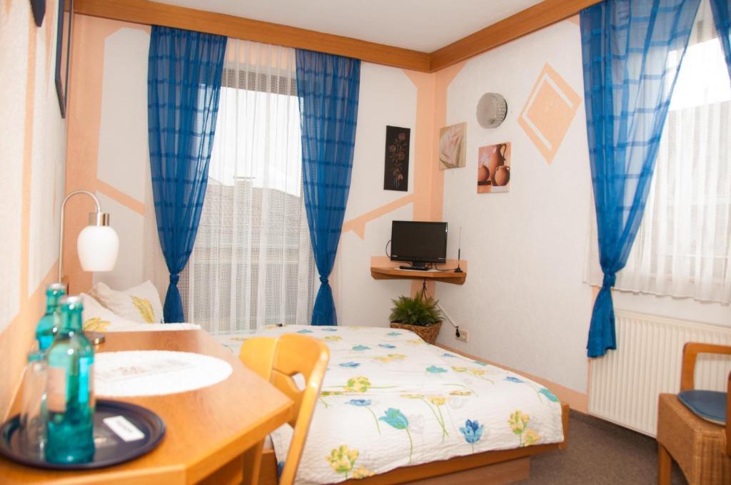 Hotel Erzhausener Hof Eksteriør billede